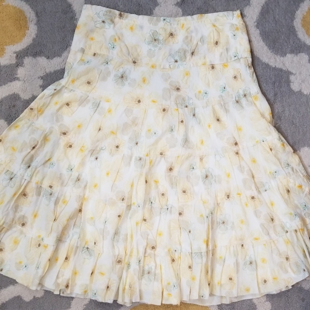 Studio M yellow white tiered skirt